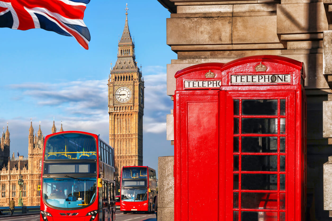 Jour 1:  Montréal - Londres (Angleterre)