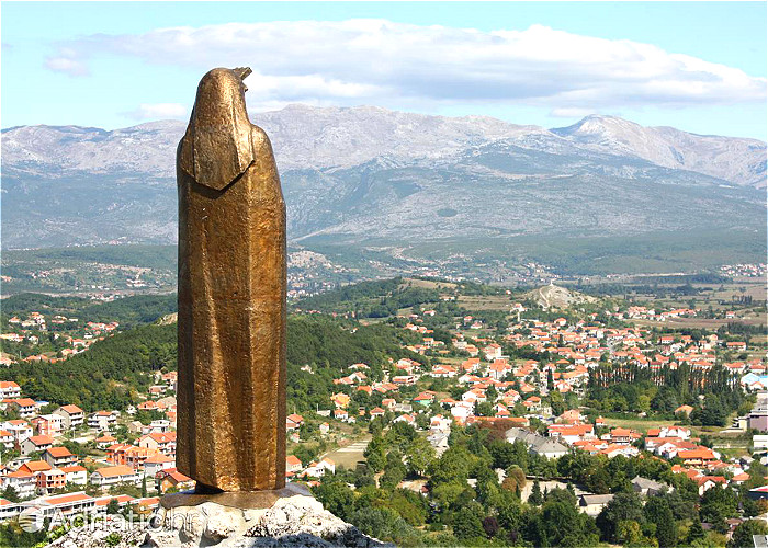JOUR 17: SPLIT - SINJ - CENTRE DES FAUCONS - VODICE