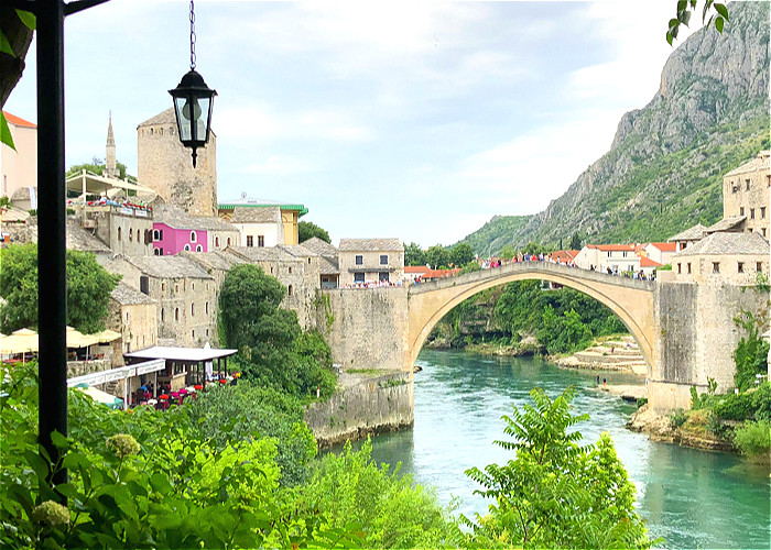 JOUR 10:  MOSTAR – NEUM