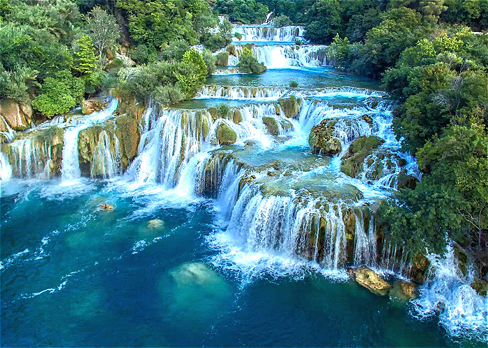 JOUR 10:  -BIOGRAD - PARC DE KRKA  – ŠIBENIK -BIOGRAD