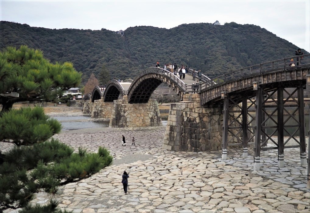 Jour 10 -  MIYAJIMA – FUKUOKA (HAKATA )